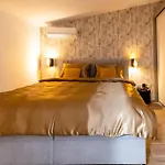 Laura 2 Апартаменты *