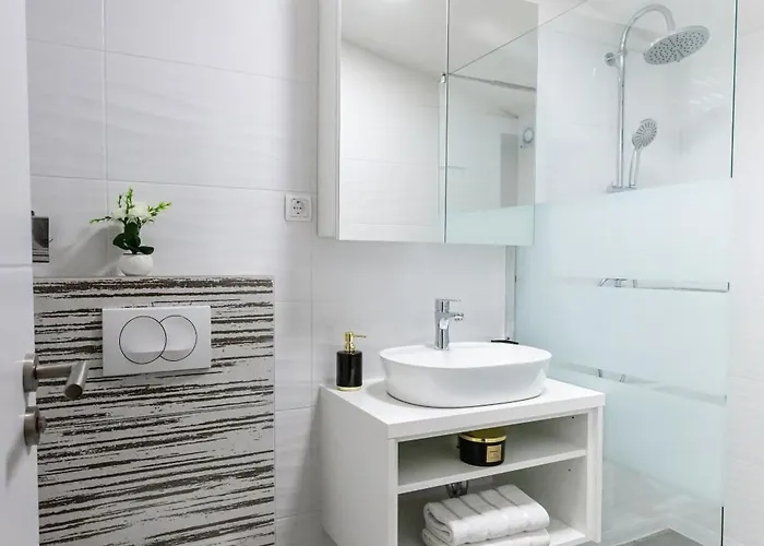 Διαμέρισμα Laura 2