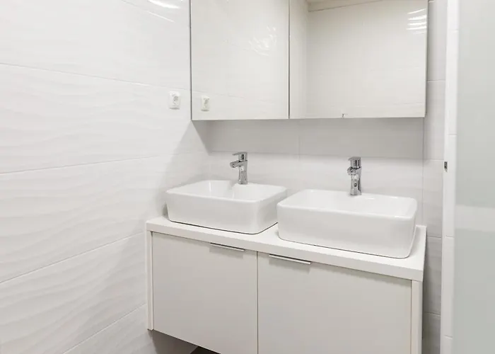 Laura 2 Διαμέρισμα *