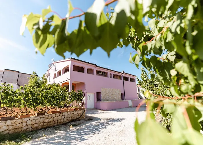 Apartment Laura 2 Vir